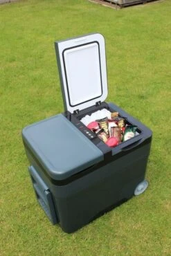 Outdoor Revolution Eco Deep Extreme Compressor Cooler & Freezer 45L 7 Outdoor Revolution Eco Deep Extreme Compressor Cooler & Freezer 45L -Camping Sales Store cool1205 3