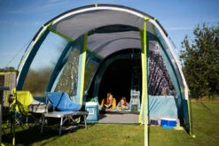 Coleman Castle Pines 4L Blackout Tent (2022) 16 Coleman Castle Pines 4L Blackout Tent (2022) -Camping Sales Store of3a1393