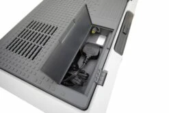 Vango E-Pinnacle 40L Coolbox 15 Vango E-Pinnacle 40L Coolbox -Camping Sales Store van 2021 essentials e pinnacle 40l lo 14